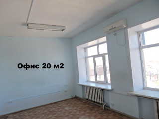 Офис №333 общая площадь 20 м2. Расположен на третьем этаже.