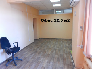 Офис №213 общая площадь 22,5 м2. Расположен на втором этаже.