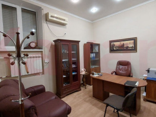 Фотография Продажа офиса, 28 м² , Крымская улица №3