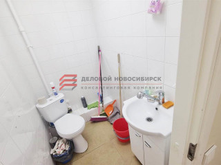 Фотография Аренда магазина, 53 м² , Красный проспект 17  №12
