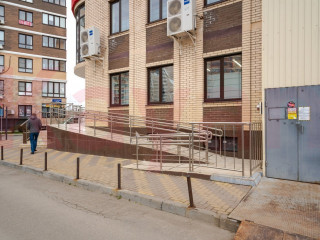 Фотография Аренда помещения свободного назначения, 198 м² , Горячеключевская улица №9