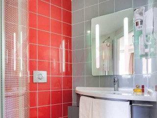 Фотография Продажа помещения свободного назначения, 9000 м² , улица Володи Головатого №4