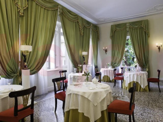 Фотография Продажа гостиницы, 11700 м² , улица Мира №7
