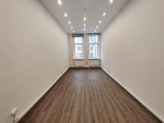 Фотография Аренда офиса, 140 м² , 17-я линия Васильевского острова 4-6В  №2