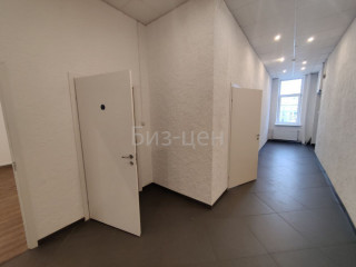 Фотография Аренда офиса, 140 м² , 17-я линия Васильевского острова 4-6В  №6