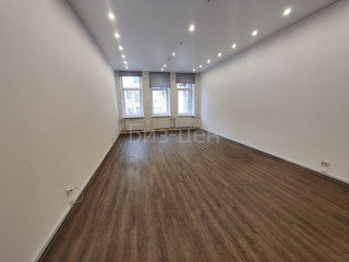 Фотография Аренда офиса, 140 м² , 17-я линия Васильевского острова 4-6В  №4