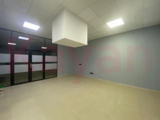 Фотография Продажа помещения свободного назначения, 1706 м² , Уральская улица №12