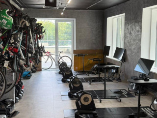 Фотография Аренда помещения свободного назначения, 263 м² , 1-я улица Леонова 18  №3