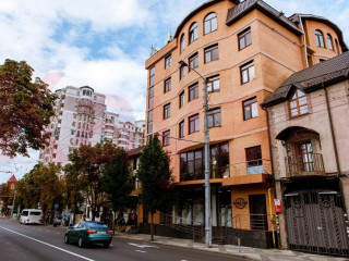 Аренда помещения свободного назначения 270 м² Октябрьская улица