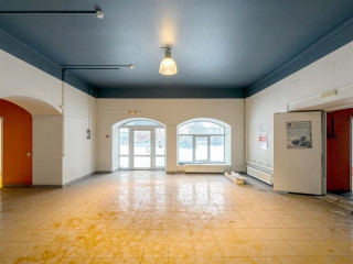Фотография Аренда помещения свободного назначения, 1731 м² , Арсенальная улица   №14