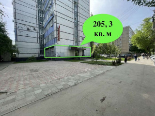 Фотография Аренда магазина, 205 м² , Шелковичная улица 37/45  №1