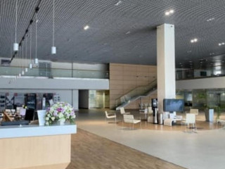Фотография Аренда помещения свободного назначения, 2150 м² , улица Лобачевского 114  №2