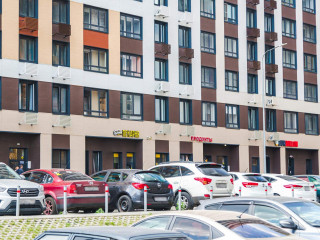 Фотография Аренда магазина, 45 м² , бульвар Эйнштейна 4 №3 Фотография Аренда магазина, 45 м² , бульвар Эйнштейна 4 №3