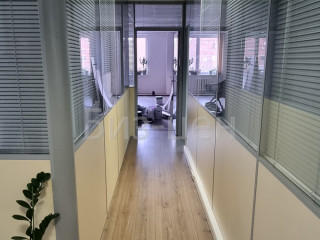 Фотография Аренда офиса, 200 м² , улица Лобачика 11  №2