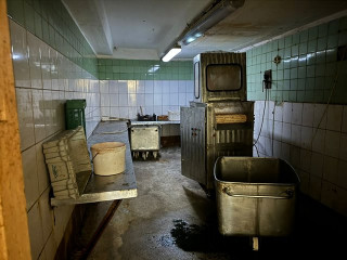 Фотография Аренда производственного помещения, 800 м² , улица Белы Куна   №3