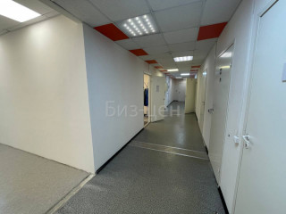 Фотография Аренда офиса, 300 м² , Мебельная улица 5 №2 Фотография Аренда офиса, 300 м² , Мебельная улица 5 №2