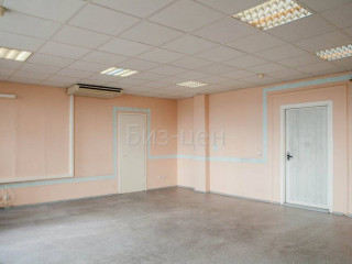 Фотография Аренда офиса, 562 м² , площадь Конституции 2  №3