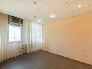 Фотография Аренда офиса, 1684 м² , площадь Конституции 2  №2