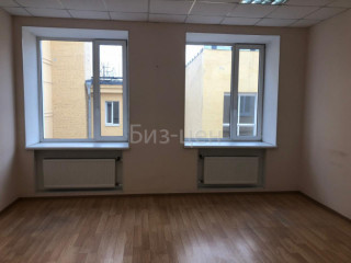 Фотография Аренда офиса, 1136 м² , Заозёрная улица 8  №2