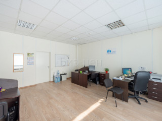 Фотография Аренда офиса, 38 м² , площадь Конституции 2  №1