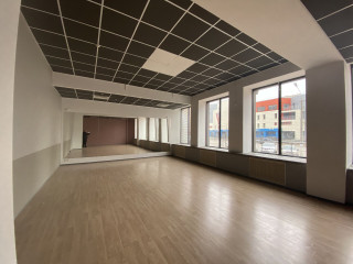 Фотография Аренда помещения свободного назначения, 400 м² , улица Гудкова 21  №3
