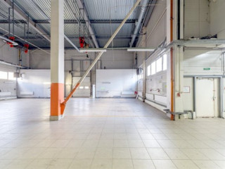 Фотография Аренда помещения свободного назначения, 2050 м² , Софийская улица   №11