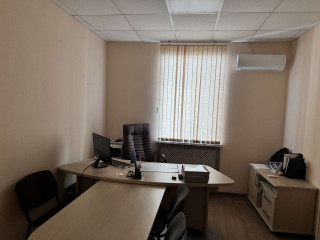 Фотография Аренда офиса, 250 м² , проспект Строителей 33/1  №6