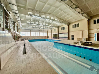 Фотография Аренда помещения свободного назначения, 1400 м² , 5-я Северная улица 201  №2