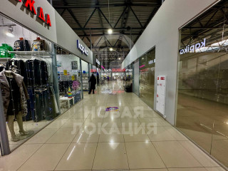 Фотография Аренда магазина, 1000 м² , проспект Комарова 13В  №23