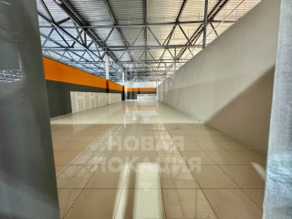 Фотография Аренда магазина, 1000 м² , проспект Комарова 13В  №6