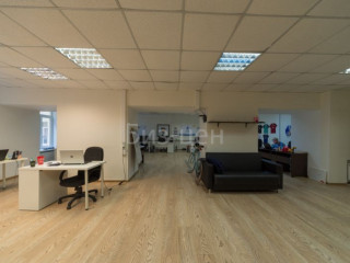 Фотография Аренда офиса, 211 м² , улица Мира 3  №1