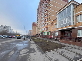 Фотография Аренда магазина, 249 м² , бульвар Зелёные Аллеи 3  №1
