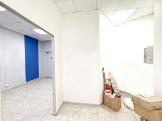 Фотография Аренда магазина, 34 м² , Папанина ул 18  №12