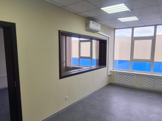 Фотография Аренда склада, 8000 м² , улица Петухова 23/5  №4