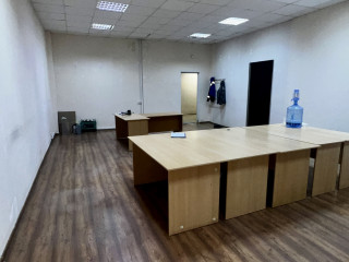 Фотография Аренда производственного помещения, 1100 м² , Промышленная улица 43  №2