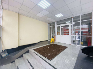 Фотография Аренда офиса, 250 м² , улица имени И.А. Слонова 1  №2