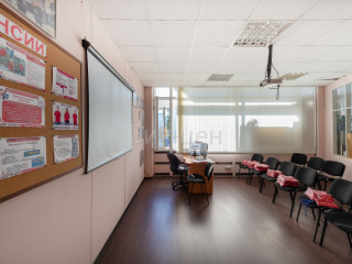 Фотография Аренда офиса, 1631 м² , площадь Конституции 2  №4 Фотография Аренда офиса, 1631 м² , площадь Конституции 2  №4