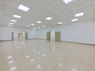 Фотография Аренда помещения свободного назначения, 320 м² , Октябрьская набережная 114В  №2