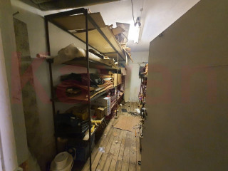 Фотография Продажа помещения свободного назначения, 202 м² , микрорайон Парус ул. №18