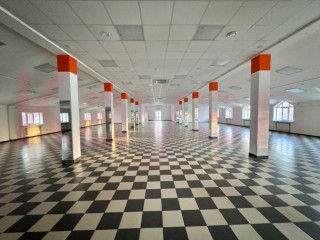 Фотография Аренда помещения свободного назначения, 1150 м² , проспект Чекистов №4