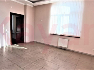 Фотография Аренда офиса, 240 м² , улица Дзержинского №5