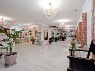 Фотография Продажа помещения свободного назначения, 568 м² , улица Мира №2