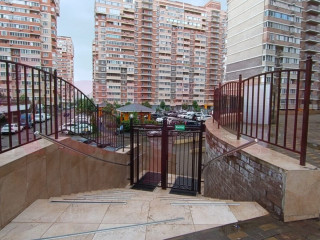 Фотография Продажа магазина, 98 м² , улица Дмитрия Благоева №10