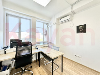 Продажа офиса 260 м² Красная улица  