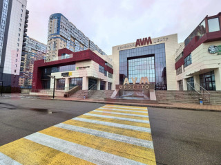 Продажа помещения свободного назначения 1706 м² Уральская улица