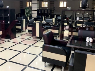 Фотография Продажа помещения свободного назначения, 9000 м² , Уральская улица №2 Фотография Продажа помещения свободного назначения, 9000 м² , Уральская улица №2