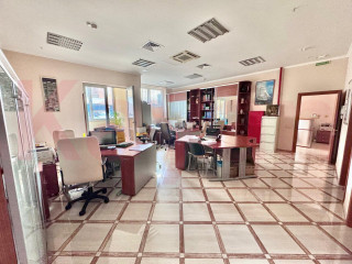 Фотография Продажа офиса, 183 м² , Кубанская улица №5