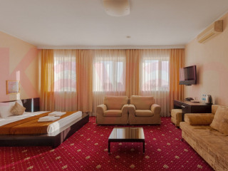 Фотография Продажа помещения свободного назначения, 1474 м² , Линейная улица №13