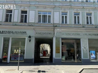 Фотография Отдельно стоящее здание, улица Петровка 19с7  №1
