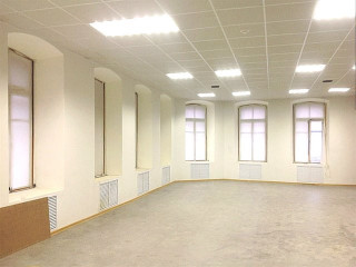Фотография Аренда склада, 235 м² , Дегтярная улица   №5